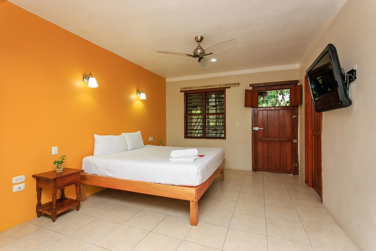 Koox City Garden Hotel Playa del Carmen Exterior photo