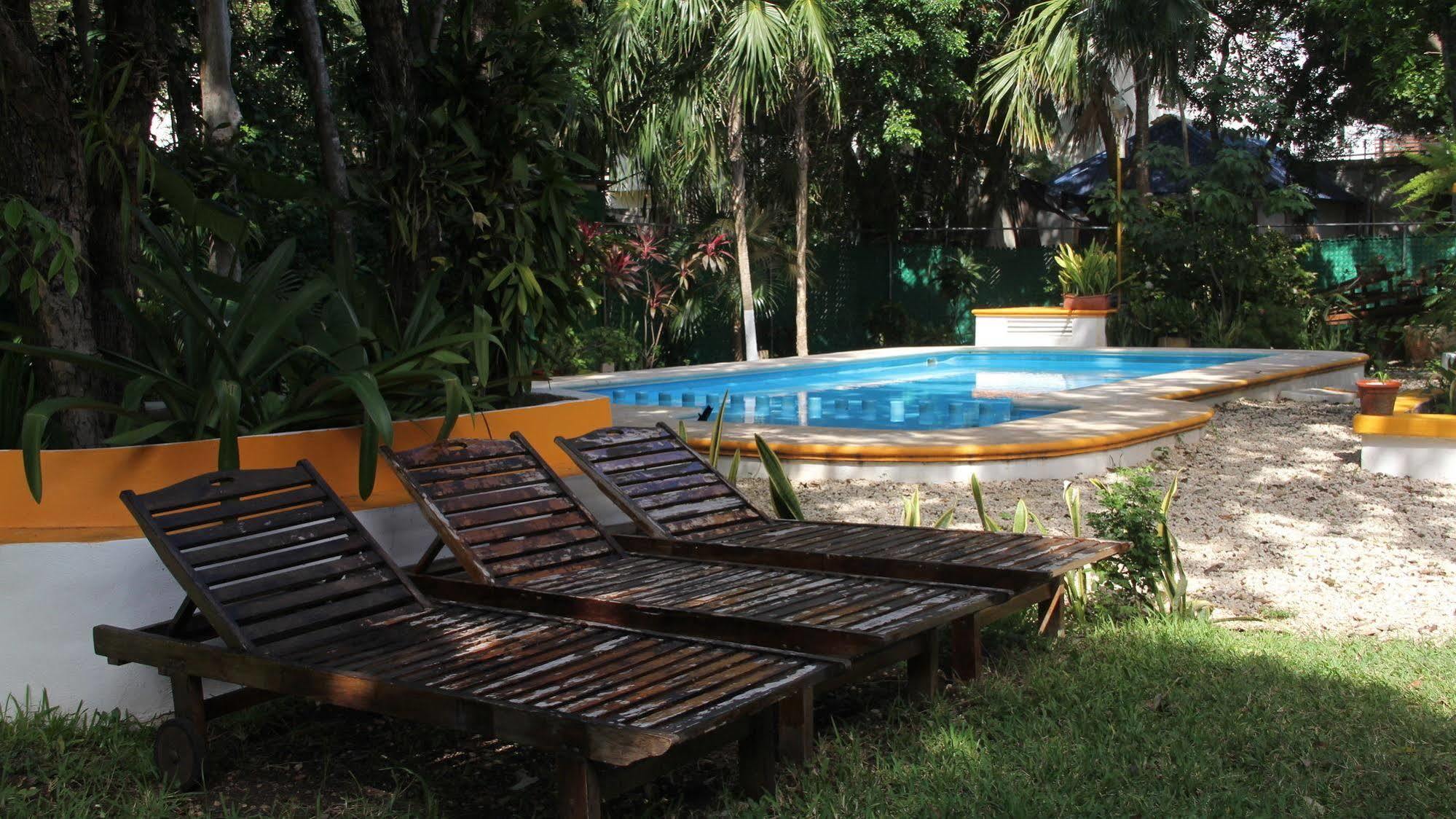 Koox City Garden Hotel Playa del Carmen Exterior photo